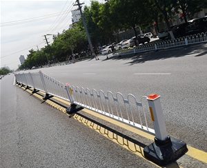 道路京式护栏 (1)
